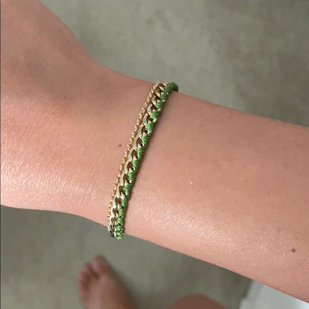 Gold/Green thread bracelet